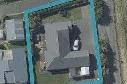 12 Hilton Road, Highcliff, Dunedin
