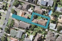 7 Saltburn Road, Milford, Auckland