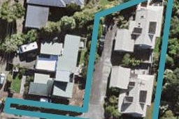 2/197 Glenfield Road, Hillcrest, Auckland