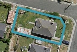 15 Mcgorlick Street, Bluff