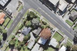 2/4052 Great North Road, Glen Eden, Auckland