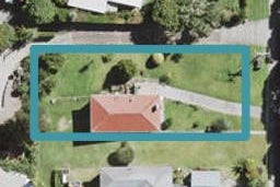 52 Woodfern Crescent, Titirangi, Auckland