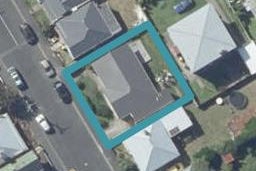 11 Dick Street, South Dunedin, Dunedin