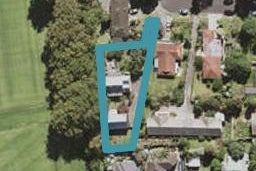 2/10 Mahuta Grove, Northcote, Auckland