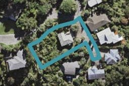 121 Pemberton Avenue, Bayview, Auckland