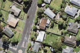 2/18 Hewlett Road, Massey, Auckland