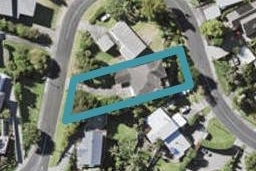 3 Montgomery Crescent, Cockle Bay, Auckland