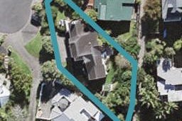 4 Poaka Place, Beach Haven, Auckland
