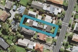 2/20 Renfrew Avenue, Sandringham, Auckland