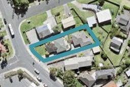 1/985 Beach Road, Torbay, Auckland