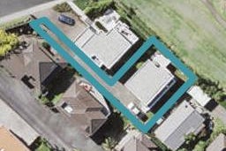 2A Commodore Parry Road, Castor Bay, Auckland