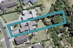 76 Omana Avenue, Helensville