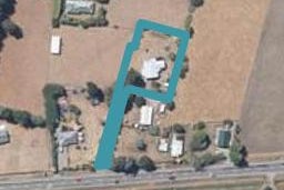 1277 State Highway 2, Tauwharenīkau, Tauherenikau