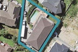 35 Leicester Parade, Somerville, Manukau