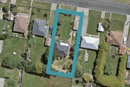 222 Bann Street, Bluff