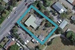 475 High Street South, Carterton