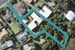 11 Rangitoto Terrace, Milford, Auckland