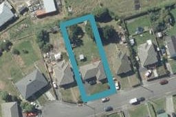 8 Milford Avenue, Calton Hill, Dunedin