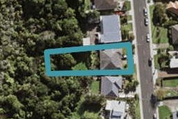 2/84 Sylvan Avenue, Northcote, Auckland