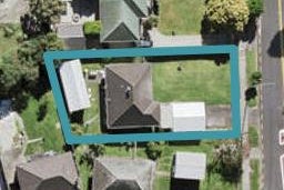 1 Beach Road, Te Atatu Peninsula, Auckland