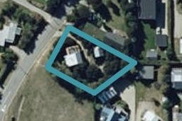 4 Flora Dora Parade, Wanaka