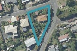 17 Junction Road, Ravensbourne, Dunedin