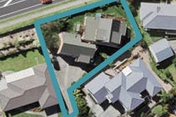 13 Baulcomb Parade, Windsor Park, Auckland