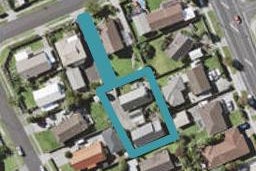 2/6 De Quincey Terrace, Highland Park, Auckland