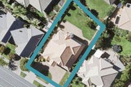 16 Jane Eyre Drive, Somerville, Auckland
