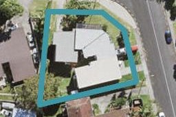 2/2 Simon Ellice Drive, Bayview, Auckland