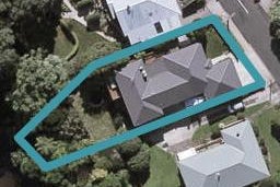 18 Baring Terrace, Strandon, New Plymouth