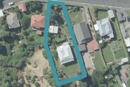 11 Athol Place, Ravensbourne, Dunedin
