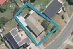 12 Parkinson Close, Whitby, Porirua