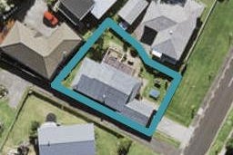 1 Crieff Place, Te Atatu Peninsula, Auckland