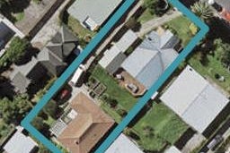 1/16 Brook Street, Milford, Auckland