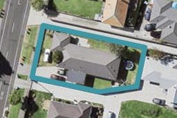 212 Riverside Avenue, Point England, Auckland