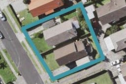 1/16 De Quincey Terrace, Highland Park, Auckland