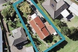 16 Weybridge Crescent, Glen Innes, Auckland