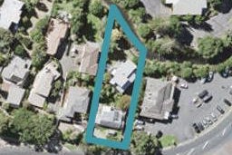 2/468 Beach Road, Murrays Bay, Auckland