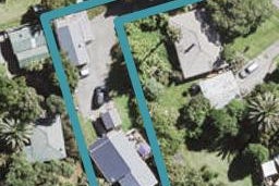 11 Sandys Parade, Laingholm, Auckland