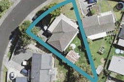 28 Onedin Place, Titirangi, Auckland
