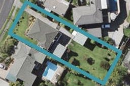 76A Bradbury Road, Botany Downs, Auckland