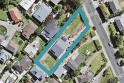 35 Parrs Cross Road, Henderson, Auckland