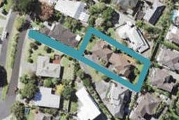 2/68 Newhaven Terrace, Mairangi Bay, Auckland