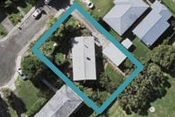 6 Heather Place, Sunnynook, Auckland