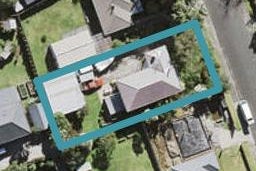 4 Crocombe Crescent, Beach Haven, Auckland