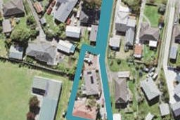 1/23 La Rosa Street, Green Bay, Auckland