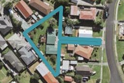 8 Windrush Close, Mangere, Auckland