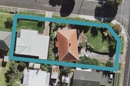 2/174 Lake Road, Northcote, Auckland
