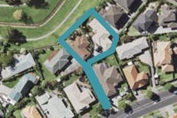 2/49 Millhouse Drive, Northpark, Auckland